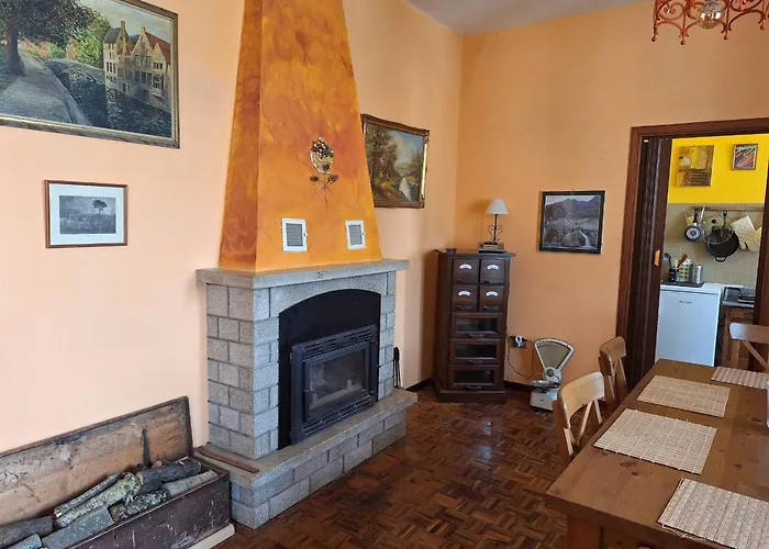 Apartment Oak Tree Montefelcino